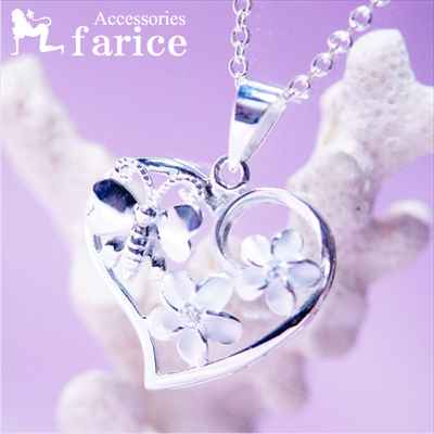 クリアキュービックジルコニアアレンジ 2輪プルメリア(花)＆ハートウィングバタフライ(蝶々)透かしハートフレームハワイアンジュエリーペンダント ネックレス