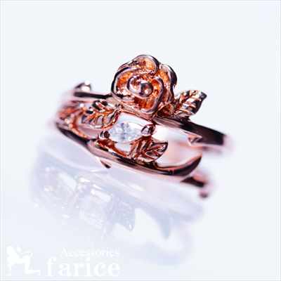 キュービックジルコニア&ピンクローズの華やかなセパレートリング