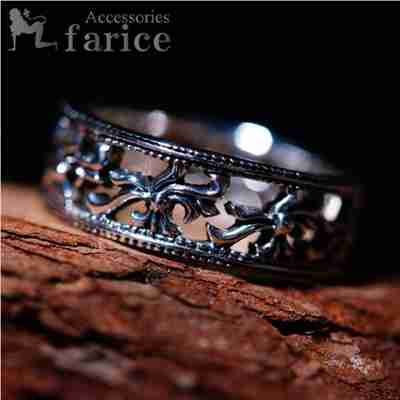 オープンティアラ カットライン変形クロス 透かし彫りシンプルシルバーリング