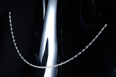 アクセサリーショップfariceのロロマリーナ カット加工あり シルバーチェーン シルバー925 (幅2mm)｜アングル2
