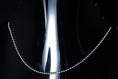 アクセサリーショップfariceのカットボールシルバーチェーン(幅2mm)｜アングル2