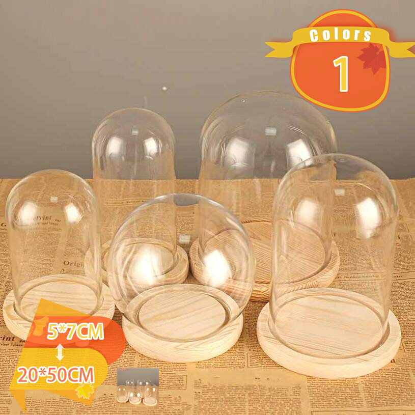 【クリックして他のサイズを選択してください】18*18cmCM15*17CM15*21CM12*30CM20*20cmCM15*25CM15*27CM15*30CM15*35CM18*20CM18*22CM18*25CM20*20CM25*25cmCM20*25CM18*35CM20*30CM20*35CM20*40CM20*45CM20*50CMメイン素材：PC、木★・1：★【直径*高。ご購入前にサイズをご確認ください。】【木質ベースの透明ガラスドーム販売のみ。】★・2：【透明で美しい展示】高透明度アクリル素材を採用し、フィギュアや人形、ケーキなどを美しく見せながら保護できます。★・3：【防塵カバー機能】ホコリや汚れから大切なコレクションを守り、長期間清潔な状態で保管可能。★・4：【丸型デザイン】柔らかい印象を与える丸型フォルムで、インテリアとしてもおしゃれに飾れます。【軽量かつ丈夫】ガラスよりも軽くて割れにくいアクリル製。持ち運びや設置も簡単で安心です。★・5：【多用途】フィギュア・公仔・人形・ケーキ・アクセサリー・観賞用小物など、幅広い用途に対応する展示ケース。★【サイズ】：正確な寸法は、このページの写真で確認できます。 【デザイン】 実木の台座と透明ガラスカバーを組み合わせ、アンティーク感と上質な雰囲気を演出。大切なコレクションを美しく展示できます。 【玄関のワンポイントに。】 大切な工芸品や仏像を玄関に飾れば、訪れる人を上品に迎える空間に。落ち着きのある雰囲気を演出します。 【リビングのインテリアに。】 透明ガラスドームが光を取り込み、コレクションを美しく引き立てます。リビングのアクセントとして存在感を放ちます。 【書斎や茶室での展示に。】 アンティーク小物やフィギュアを保護しながら展示。知的で落ち着いた空間づくりに最適です。 【店舗・ショールームのディスプレイに】 実木台座と透明感のあるガラスは、店舗展示やショーウィンドウにも映え、商品の価値を一層高めます。 【ギフト・記念品として。】 特別なコレクションや思い出の品を守り、美しく飾ることができるため、贈り物や記念品としても喜ばれるアイテムです。 【使用上の注意】 ●熱いものを乗せないでください。●濡れた場合はすぐふき取ってください。 【ご注意ください】 ★注：本商品は収納ケースのみ、図の中の飾りと小物などは含めていません。 ★注：この商品は手作業で製作されており、小さなシミやキズ等の軽微なキズがある場合がございますが、正常です。 このような状況が気になる場合は、慎重に購入してください。ご案内している情報は参考用です。実際にお届けする商品をご確認くだディスプレイケース 木製 透明アクリル 階段式 耐久性 コレクション フィギュア ミニチュア 香水 ミニ植物 アクセサリー 立体展示装飾品 保護カバー ディスプレイケース 円柱 ガラスドーム 透明ドーム インテリア 卓上 ガラスカバー アクセサリー 化粧品 フィギュア収納ケース ギフト ガラスドーム ディスプレイケース 透明カバー 円柱 ジュエリー フィギュア コレクション 人形 置物 小物整理 防塵フィギュアケース 木製 壁掛け 完成品 ポップマートケース 電車 ミニカーケース 収納 ディスプレイケース 大容量 卓上 ションケースディスプレイケース 収納ケース 立体展示ケース 色んなサイズ 透明ガラスドーム インテリア 永生花 フィギュア コレクション 収納クリアケース 立体展示 ガラスカバー ガラスドーム フィギュアケース 防塵 UVカット 手作りモデル アクセサリー 小物 模型 工芸品