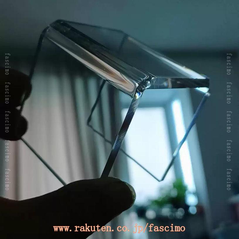 FASCIMOのディスプレイスタンド 透明アクリル製 U型ラック 仕切り板 卓上 多目的 フィギュア 冷蔵庫内 衣類 段差収納 かさ増し パソコン周辺 小物整理 省スペース インテリア すっきり収納 多機能 fascimo｜アングル3