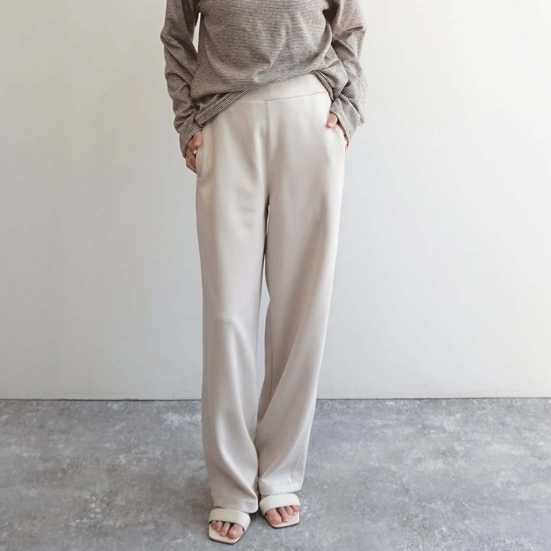 リラクシーパンツ