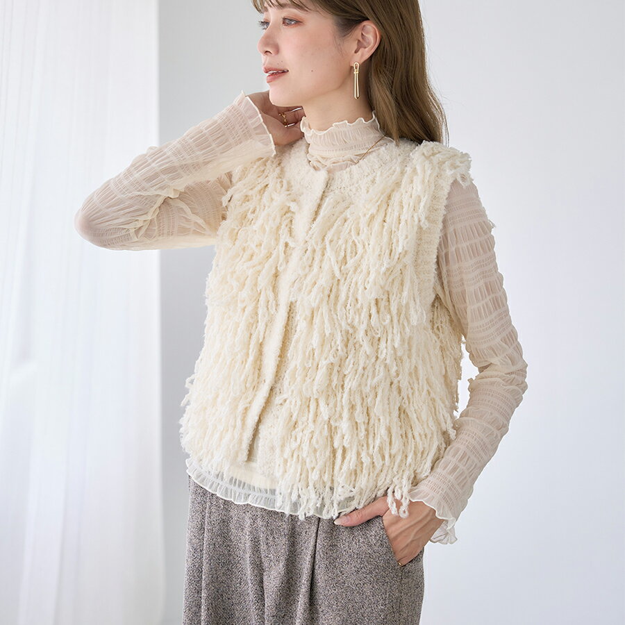 【5423円クーポン利用で】フリンジ ニットベストニット ベスト レディース 前開き 秋冬 ジレ ループフリンジ ニットトップス ノースリーブ ラウンドネック 丸襟 スナップボタン 大人 カジュアル 高見え レイヤードコーデ 重ね着 春 洗えるニット [250405]のサムネイル