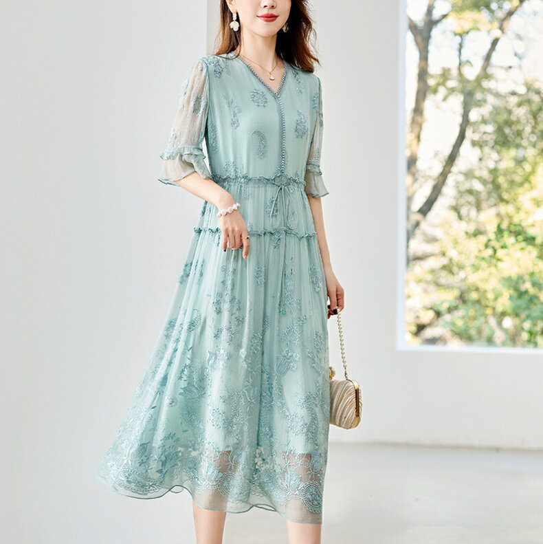 パーティドレス ♪セレブファッション 100%シルク!Aラインワンピース 春夏新作 五分袖 花柄刺繍 高級素材 クラシカルで印象的なシルエット 他と被らない 大...