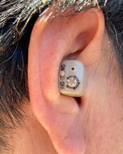 充電式耳穴集音器 1個 収音器 聴力補助セカンド☆mini0031a