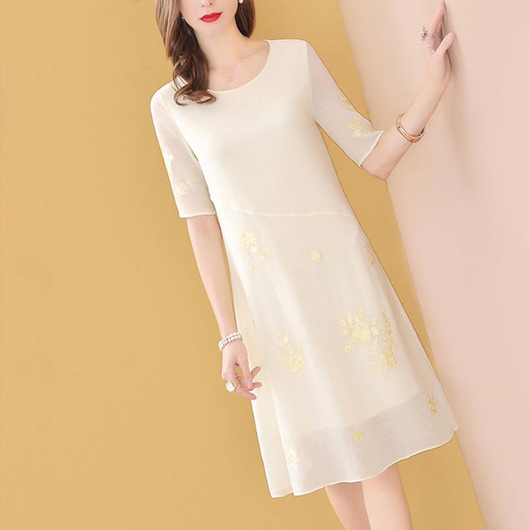 シファンワンピース レディース ミディアム丈 ワンピ Aライン 春夏 切り替え 半袖 刺繍 大きサイズ 膝丈 五分袖 花柄 おしゃれ 着痩せ フェミニン おでかけ シンプル