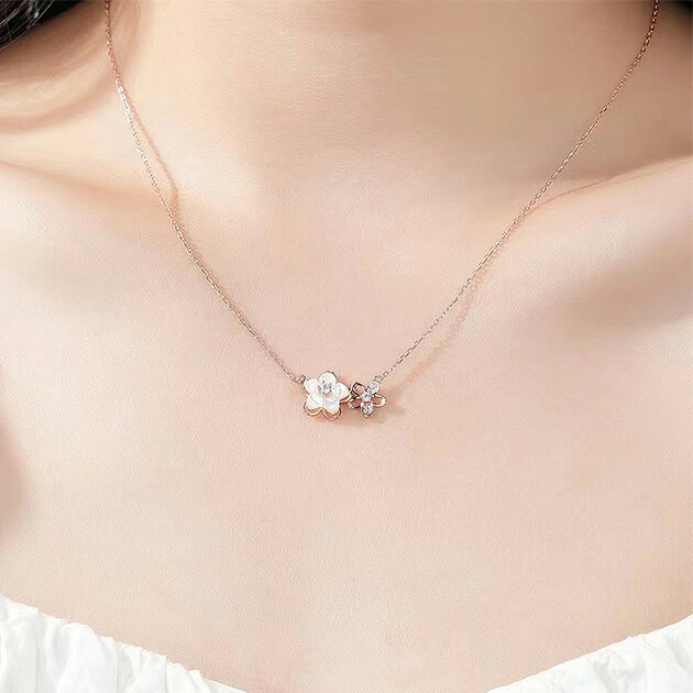 樂天商城 - ツイン フラワー モチーフ ビジュー ネックレス アクセサリー 女性 レディース 春 夏 秋 冬 オールシーズン 首飾り 桜 さくら お花 メタリック フェミニン 華やか 上品 エレガント かわいい 大人っぽい きれいめ お呼ばれ 結婚式 パーティー