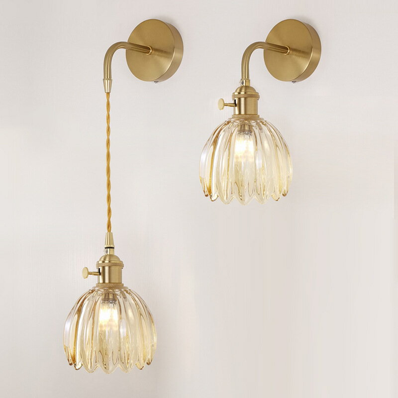 照明 壁掛け照明 ブラケットライト 北欧 壁掛けライト ウォールライト 真鍮 ガラス おしゃれ LED対応 和風 玄関照明 階段 照明器具 洋風 室内照明 インテリア 壁付けライト リビング 玄関灯 寝室 食卓用 居間用 書斎 廊下 カフェー ダイニング リビング