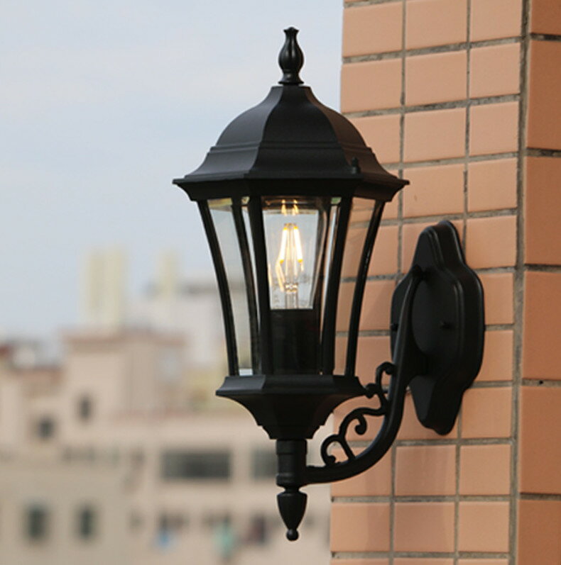 壁掛けライト ブラケットライト 照明 照明器具ポーチライト 玄関照明　屋外照明 レトロ 壁掛け照明 ウォールライト アンティーク 門灯 防水 ガーデン