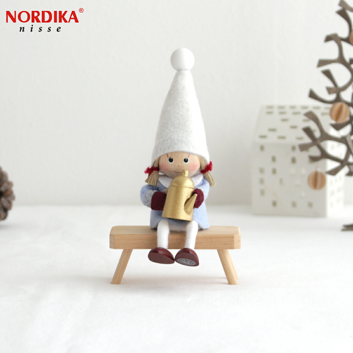 【クーポン対象 11/13 10:59まで】 ノルディカニッセ ポットを持った女の子 星に願いを シリーズ NORDIKA nisse クリスマス 雑貨 木製 人形 北欧 NRD120674
