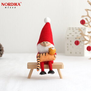 ノルディカニッセ 2021 トラを抱えたサンタ 干支 フェルトシリーズ 赤 NORDIKA nisse クリスマス 雑貨 木製 人形 北欧 NRD120688