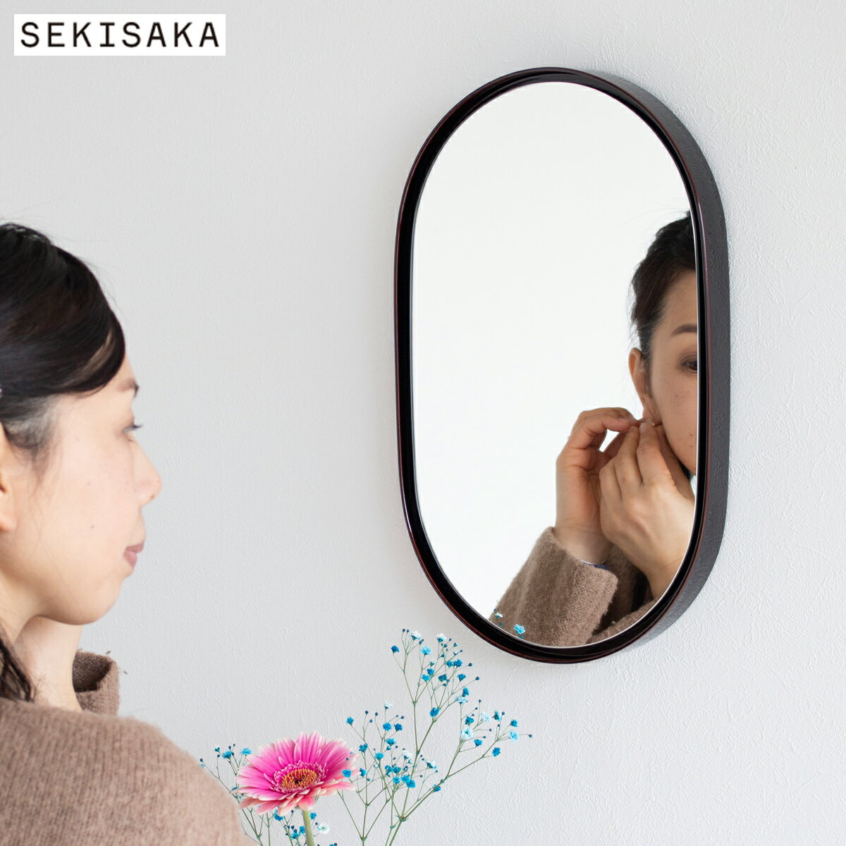 【クーポン対象 6/11 10:59まで】 鏡 壁掛け 丸 ミラー 丸い 楕円 ウォールミラー 木製 フレーム 漆 漆塗り 日本製 SEKISAKA セキサカ TRACE Koban mirror Aka-tama 壁掛けミラー オーバル 壁…