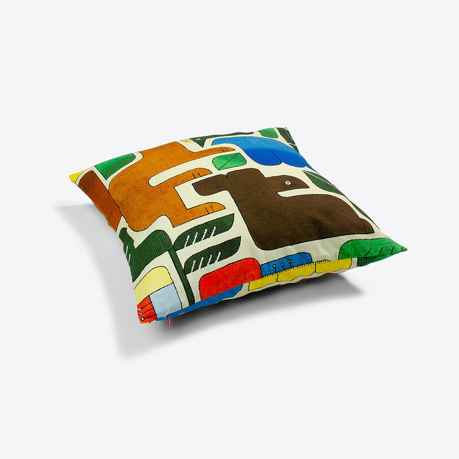 日本製 クッションカバー 45×45cm クッション カバー はなとどうぶつ|アーティスト しまむらひかり|オックスコットン 綿 コットン FAVORRIC フェイバリック 45cm 45×45 45 45 天然素材 国産 おしゃれ 洗える ソファ 正方形 カバー 絵画 [3]