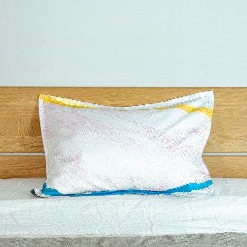 日本製 ピローケース 枕カバー 綿100% サテン 枕 カバー 白い鳥｜アーティスト　おくまゆみ｜コットン..