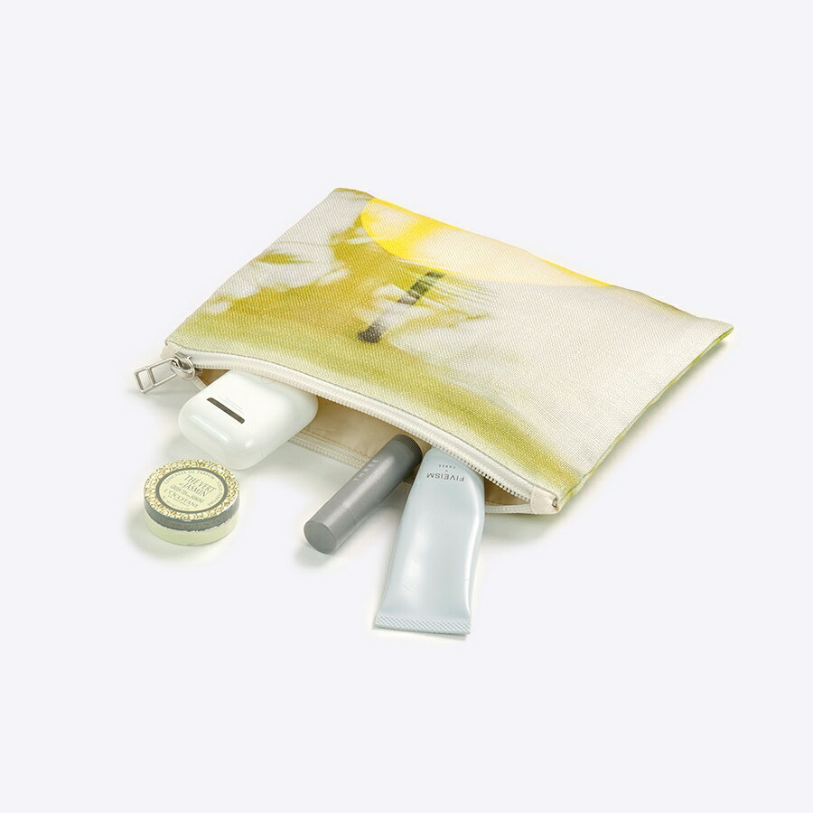 日本製 ポーチ 小物入れ フラットポーチ 月光｜アーティスト　SAYO｜国産リネンキャンバス 近江麻 Linen FAVORRIC フェイバリック コスメポーチ カード入れ 小さめ おしゃれ トラベルポーチ フラット マチなし マチ無し コスメ 国産 favorric-10004128 FAVORRIC〜「アートと暮らす。」〜 サンプル画像3