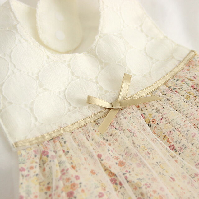 Leapepe レアペペ エプロン＆ブルマセット 女の子用 GARDEN 00-5058(出産祝い 女の子 スタイ セット おしゃれ ベビー服 ブランド 人気 エプロン ズボン ハーフバースデー かわいい レース リボン 花柄 ギフト プレゼント 3ヶ月 6ヶ月 0歳 1歳 70cm 80cm 日本製)