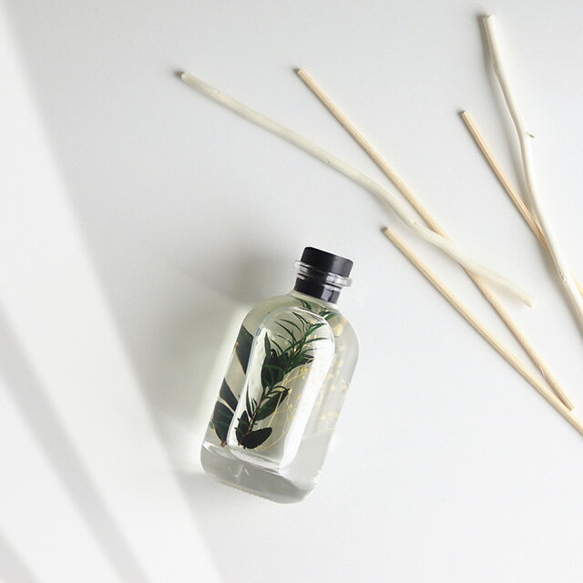 BOTANICA �ܥ��˥� �ե롼�� ���졼�� �ǥ��ե塼����S OND-050(�ǥ��ե塼���� ���ƥ��å� �� ����� ���ե� ˧��� �ե쥰��� ���ƥ��å� �꡼�ɥǥ��ե塼���� ��� �ϡ��Хꥦ�� ���饹�ܥȥ� �ܥ��˥��� ����ƥꥢ �ɥ饤�ե� ���۽ˤ� �ץ쥼��� ͧ��)