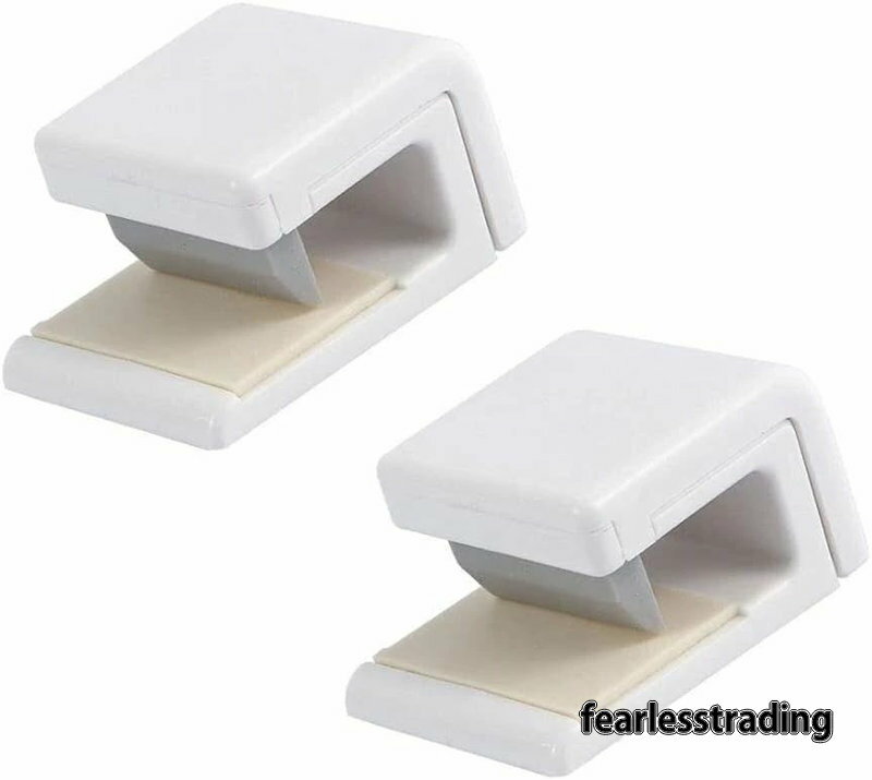 Space-saving storage tube holder for toothpaste, cleansing products, and face washes. [Set of 4] Easy-to-attach and detach tube holder with strong adhesive. Easily holds various tube containers. Tube clips, hanging type, can also be used as a towel rack. Hygienic.