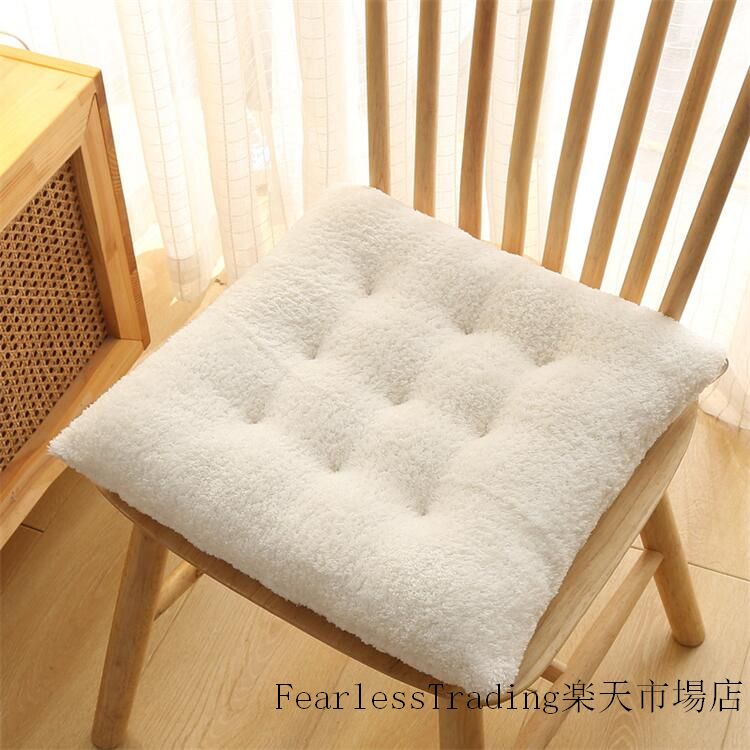 FearlessTrading楽天市場店のフ あったかグッズ 無地 シンプル オフィス 冬 防寒 座布団 ふわもこ あったか シートクッション 椅子クッション｜アングル3
