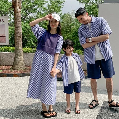 width="100%"> 商品詳細 商品特徴 ●おしゃれな親子ペアルック服。 ●家族揃いで幸せ感たっぷり。 ●家族旅行、撮影、運動会、お出かけに最高。 ●誕生日記念日、ご家族へ感謝の気持ちとしての贈り物に大人気。 ●着心地の良い柔らかい素材を使用しています。 ●カジュアルなファッションにピッタリのアイテムです。大人から子どもまでサイズ展開があり、センスを感じる親子お揃いコーデにおすすめの1枚になっています。 ●パパやママへのプレゼントにも、親子でペアが楽しめるTシャツは嬉しいもの。記念にもなりますよ。 商品内容 シャツ/ワンピース単品 素材 綿90%、ポリエステル10% 素材感 普通（薄い、やや薄い、普通、やや厚い、厚い） 季節 春、夏、秋 販売対象 自宅用、ギフト用 【サイズ詳細】 【子供80】参考体重9-11.5kg、参考身長75-85cm 【子供90】参考体重12-14.5kg、参考身長85-95cm 【子供100】参考体重15-17.5kg、参考身長95-105cm 【子供110】参考体重18-20kg、参考身長105-115m 【子供120】参考体重20.5-22.5kg、参考身長115-125cm 【子供130】参考体重23-25kg、参考身長125-135cm 【子供140】参考体重25.5-30kg、参考身長135-145cm 【大人S】参考体重47.5-52.5kg 【大人M】参考体重53-57.5kg 【大人L】参考体重58-65kg 【大人XL】参考体重65.5-72.5kg 【大人2XL】参考体重73-80kg 【大人3XL】参考体重80.5-90kg サイズについて不明なお客様はお気軽にお問い合わせください。 送料 沖縄以外送料無料、沖縄地方1500円 ラッピング対応 ラッピング袋手配可能。 注意事項 ※表示サイズがある場合、多少の誤差(約1-3cm)が生じる場合がございます。 ※製造上、細かな汚れやシワ糸のほつれが発生する場合がございます。 ※モニターの発色の具合によって実際のものと色が異なる場合が御座います。 ※&nbsp;商品の仕様は、製造元の都合により予告なく変更することがあります。また、突然の欠品等で商品手配の遅れや手配ができない場合がございます ので、ご了承ください。 ※土日祝祭日のご注文およびお問い合わせへの弊社からのご連絡は、翌営業日となります。 ※その他のよくあるご質問。