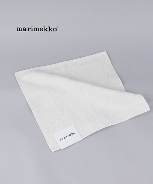 【20%OFF】【2025年春夏新作】マリメッコ marimekko ハンカチ ハンドタオル ミニタオル コットン ウニッコ 北欧 花柄 かわいい プチギフト・52259473894-0062501(メール便可)[M便 3/5](レディース)