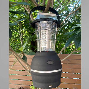 【クーポンで2780円】更にポイント5倍還元!送料無料 急速出荷 1年保証 LEDランタン 63灯★驚異の明るさ 【停電-防災対策】 usb充電式 電池式 手動発電 懐中電灯 手回し ソーラー 車載充電 キャンプ 地震 モバイルバッテリー 省エネ 乾電池 携帯型 テントライト 災害グッズ通販格安セール情報 楽天 通販