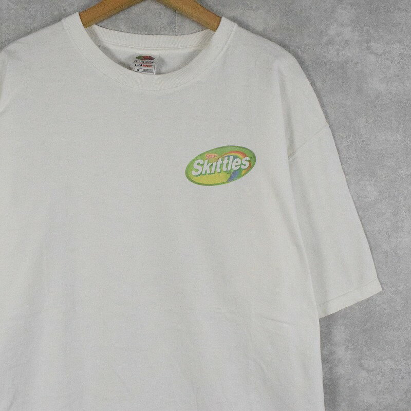 楽天ヴィンテージ 古着屋 通販 FeeetSkittles お菓子メーカーTシャツ XL スキトルズ 企業 白 ホワイト【古着】 【ヴィンテージ】 【中古】 【メンズ店】