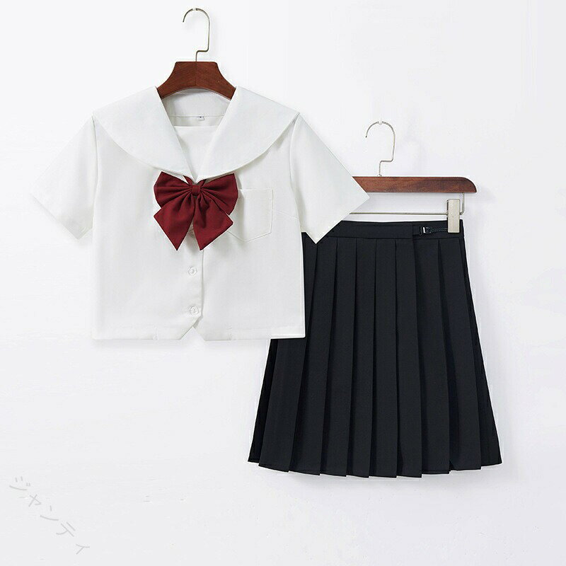 ●定番の半袖セーラー服，清楚な女子高生に変身・●清純な雰囲気を演出できって、コスプレ初心者さんにおすすめです。●美しいプリーツを施したスカートは、高品質な生地と丁寧な縫製で、見えないところまでごだわりの仕上がり●セーラー服としてセットで着るのはもちろん、スカートだけだと落ち着いた印象になり、普段着としてもおすすめです。●歩くたびふんわり揺れるプリーツスカートは女の子らしさたっぷり。JKの王道の色で、どんな丈でもスラリとした美脚に見せてくれます。●王道かわいいセーラー服。制服としてだけでなく、コスプレや仮装パーティ、制服デートなど、さまざまな場面で大活躍。 商品内容 【セーラ服フルセット】上着 / スカート / リボン 素材 綿30%、ポリエステル70% 品質 普通 素材感 普通（薄い、やや薄い、普通、やや厚い、厚い） 季節 オールシーズン 販売対象 自宅用、ギフト用 サイズ 【S】着丈：44cm、バスト：88cm、スカート丈：43cm、ウェスト：60-64cm【M】着丈：45cm、バスト：92cm、スカート丈：43cm、ウェスト：64-68cm【L】着丈：46cm、バスト：96cm、スカート丈：43cm、ウェスト：68-72cm【XL】着丈：47cm、バスト：100cm、スカート丈：43cm、ウェスト：72-76cm【2XL】着丈：48cm、バスト：104cm、スカート丈：43cm、ウェスト：76-80cm※サイズについて不明な方はお気軽にお問い合わせください。※表示サイズがある場合、多少の誤差(約1-3cm)が生じる場合がございます。 送料 沖縄以外送料無料、沖縄地方1500円 ラッピング対応 ラッピング袋手配可能。 注意事項 ●製造上、細かな汚れやシワ糸のほつれが発生する場合がございます。●モニターの発色の具合によって実際のものと色が異なる場合が御座います。●商品の仕様は、製造元の都合により予告なく変更することがあります。また、突然の欠品等で商品手配の遅れや手配ができない場合がございますので、ご了承ください。 ●土日祝祭日のご注文およびお問い合わせへの弊社からのご連絡は、翌営業日となります。 ※その他のよくあるご質問。 関連キーワード：セーラー服 3点セット コスプレ 仮装 セクシー 大きいサイズ 学生服 スカート可愛い 制服 衣装 大人 長袖 上下セット 女子JK制服 高校生 学園祭 レディース コスチューム衣装 コスプレ衣装 長袖女子制服 コスプレ可愛い セーラー襟 ハロウィン コスプレ学生服 夏 サイズ 半袖 JK制服 可愛い レディース学園祭クリスマス スカート 新学期 女子制服コスプレ可愛い 3点セット女子高校 長袖セット 半袖セット プリーツスカート 大きいサイズあり ミニスカート スクール 女子高生 文化祭 コスチューム 人気JK制服 女子高校生 セットアップ 蝶ネクタイ付き イベント 放課後のいもうと 選べる3サイズ セーラー 女子校生 jk jc 洗濯可 白 本格生地 JK 二本線 女子 パーティー パーティ 学校 高校 女子高 清楚 学生 カワイイ キュート リボン りぼん ブレザー スカーフ 送料無料 撮影 大きめ 女性用 女性 紺色 スタッフおすすめ イチオシ 紺 女装 白いリボンセーラー服 セットアップ リボン コスプレ 大きいサイズ 半袖 上下セット JK 女子 制服 高校生 学園祭 レディース コスチューム衣装 コスプレ衣装 可愛い セーラー襟 ハロウィン コスプレ学生服 夏 スカート 女子制服コスプレ プリーツスカート スクール 文化祭 定番の半袖セーラー服，清楚な女子高生に変身・ セーラー 制服女子校生 jk jc 衣装 仮装 コスチューム 撮影 女子 パーティー パーティ 学校 高校 女子高 清楚 学生 【原産国／製造国: 中国】 .コスプレ衣装は可愛いセーラー襟の女子制服コスプレでリボン付き。大きいサイズもありセーラー服セットアップ 半袖制服 高校生用JK女子向け。学園祭 文化祭 ハロウィンコスチューム衣装として人気。夏用スクールコスプレでプリーツスカート付き。女子学生服 コスプレ衣装 学園祭用 制服セット 夏服 ハロウィン衣装 制服コスチューム 女子高生コスプレ。。 指定された配送時間は承っておりません。【ジャンティ】●定番の半袖セーラー服，清楚な女子高生に変身・●清純な雰囲気を演出できって、コスプレ初心者さんにおすすめです。●美しいプリーツを施したスカートは、高品質な生地と丁寧な縫製で、見えないところまでごだわりの仕上がり●セーラー服としてセットで着るのはもちろん、スカートだけだと落ち着いた印象になり、普段着としてもおすすめです。●歩くたびふんわり揺れるプリーツスカートは女の子らしさたっぷり。JKの王道の色で、どんな丈でもスラリとした美脚に見せてくれます。●王道かわいいセーラー服。制服としてだけでなく、コスプレや仮装パーティ、制服デートなど、さまざまな場面で大活躍。 商品内容 【セーラ服フルセット】上着 / スカート / リボン 素材 綿30%、ポリエステル70% 品質 普通 素材感 普通（薄い、やや薄い、普通、やや厚い、厚い） 季節 オールシーズン 販売対象 自宅用、ギフト用 サイズ 【S】着丈：44cm、バスト：88cm、スカート丈：43cm、ウェスト：60-64cm【M】着丈：45cm、バスト：92cm、スカート丈：43cm、ウェスト：64-68cm【L】着丈：46cm、バスト：96cm、スカート丈：43cm、ウェスト：68-72cm【XL】着丈：47cm、バスト：100cm、スカート丈：43cm、ウェスト：72-76cm【2XL】着丈：48cm、バスト：104cm、スカート丈：43cm、ウェスト：76-80cm※サイズについて不明な方はお気軽にお問い合わせください。※表示サイズがある場合、多少の誤差(約1-3cm)が生じる場合がございます。 送料 沖縄以外送料無料、沖縄地方1500円 ラッピング対応 ラッピング袋手配可能。 注意事項 ●製造上、細かな汚れやシワ糸のほつれが発生する場合がございます。●モニターの発色の具合によって実際のものと色が異なる場合が御座います。●商品の仕様は、製造元の都合により予告なく変更することがあります。また、突然の欠品等で商品手配の遅れや手配ができない場合がございますので、ご了承ください。 ●土日祝祭日のご注文およびお問い合わせへの弊社からのご連絡は、翌営業日となります。 ※その他のよくあるご質問。 関連キーワード：セーラー服 3点セット コスプレ 仮装 セクシー 大きいサイズ 学生服 スカート可愛い 制服 衣装 大人 長袖 上下セット 女子JK制服 高校生 学園祭 レディース コスチューム衣装 コスプレ衣装 長袖女子制服 コスプレ可愛い セーラー襟 ハロウィン コスプレ学生服 夏 サイズ 半袖 JK制服 可愛い レディース学園祭クリスマス スカート 新学期 女子制服コスプレ可愛い 3点セット女子高校 長袖セット 半袖セット プリーツスカート 大きいサイズあり ミニスカート スクール 女子高生 文化祭 コスチューム 人気JK制服 女子高校生 セットアップ 蝶ネクタイ付き イベント 放課後のいもうと 選べる3サイズ セーラー 女子校生 jk jc 洗濯可 白 本格生地 JK 二本線 女子 パーティー パーティ 学校 高校 女子高 清楚 学生 カワイイ キュート リボン りぼん ブレザー スカーフ 送料無料 撮影 大きめ 女性用 女性 紺色 スタッフおすすめ イチオシ 紺 女装 白いリボンセーラー服 セットアップ リボン コスプレ 大きいサイズ 半袖 上下セット JK 女子 制服 高校生 学園祭 レディース コスチューム衣装 コスプレ衣装 可愛い セーラー襟 ハロウィン コスプレ学生服 夏 スカート 女子制服コスプレ プリーツスカート スクール 文化祭 定番の半袖セーラー服，清楚な女子高生に変身・ セーラー 制服女子校生 jk jc 衣装 仮装 コスチューム 撮影 女子 パーティー パーティ 学校 高校 女子高 清楚 学生 【原産国／製造国: 中国】 .コスプレ衣装は可愛いセーラー襟の女子制服コスプレでリボン付き。大きいサイズもありセーラー服セットアップ 半袖制服 高校生用JK女子向け。学園祭 文化祭 ハロウィンコスチューム衣装として人気。夏用スクールコスプレでプリーツスカート付き。女子学生服 コスプレ衣装 学園祭用 制服セット 夏服 ハロウィン衣装 制服コスチューム 女子高生コスプレ。。 指定された配送時間は承っておりません。【ジャンティ】