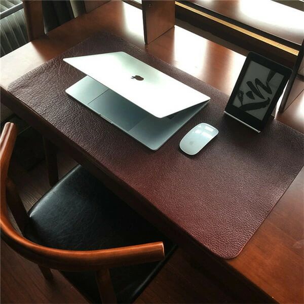 フィール08のデスクマット 大型マウスパッド もちもち柔らか 職人仕上げ 本革レザー製 牛革 300*600mm 400*800mm 3色展開 ライトグレー ブラック ブラウン ja478c0c0c6｜アングル2