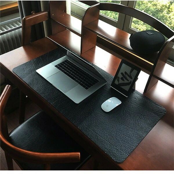 フィール08のデスクマット 大型マウスパッド もちもち柔らか 職人仕上げ 本革レザー製 牛革 300*600mm 400*800mm 3色展開 ライトグレー ブラック ブラウン ja478c0c0c6｜アングル3