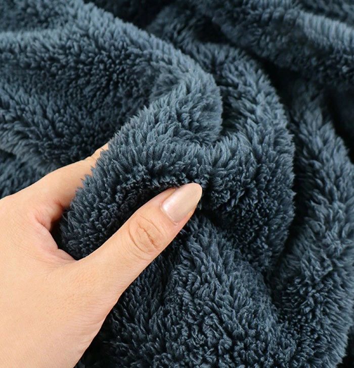 フィール08のルームウェア メンズ 冬用 ガウン 長袖 ロング丈 着る毛布 前開き ベルト付き 暖かい あったか パジャマ もこもこ ナイトガウン 部屋着 おしゃれ 防寒 無地 シンプル モコモコ ナイトウェア ルームガウン プレゼント ns009n1n1m3｜アングル3