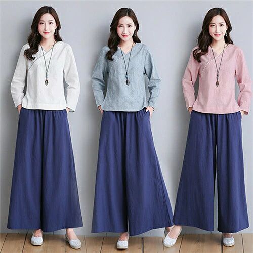 メーカー希望小売価格はメーカーカタログに基づいて掲載しています ●リーズナブルでデザイン性の高い、毎日着たくなるようなジャージをお探しの方におすすめです。●ジャージを着るシーンは、トレーニングやスポーツ時以外にもジムの行き帰りの移動着としてや普段着、部屋着などさまざまです。●もちろん複数シーンで着る想定でもOKですので、一番使いたいシーンを決めることで選びやすくなります。●通気性と吸水性、薄手で動きやすく、そして吸湿性に大変すぐれたセットアップになっております。 ソフトな肌触りで、快適な着心地だから、着心地らくらく。 汗も気にしないで　トレーニング 少し汗をかくような トレーニングにもOK。1日中快適に過ごす事が出来ます。●セット持っておきたいマストアイテムです。家でも外出先でも使える優秀ジャージセット。 セットでも別々で も使えるので幅広いコーディネートを楽しめます。 普段使いはもちろん、ウォーキング、ジョギング、ジム、エクササイズ、ヨガ、体操、エアロビクス、ダンス、自転車通勤や通学、お買い物やお出 かけ、お子様の送迎、旅行やアウトドア、ママ友会、散歩やウォーキング、ジョギングやスポーツなど幅広く大活躍します。 畳んでもかさばらず、シワにもなりにくいので 持ち運びにもおすすめです。 ちょっとした外出や急な用事のときにとても役立ちます。商品内容 上下セット【トップス+パンツ】 素材綿、リネン品質普通素材感普通（薄い、やや薄い、普通、やや厚い、厚い）季節オールシーズン販売対象自宅用、ギフト用サイズ 【M】参考体重42.5-50kg、着丈56cm、バスト97cm、ウェスト64cm【L】参考体重50-57.5kg、着丈57cm、バスト101cm、ウェスト68cm【XL】参考体重57.5-62.5kg、着丈58cm、バスト105cm、ウェスト72cm【2XL】参考体重62.5-75kg、着丈59cm、バスト109cm、ウェスト76cm【3XL】参考体重75-80kg、着丈60cm、バスト113cm、ウェスト80cm※サイズについて不明な方はお気軽にお問い合わせください。※表示サイズがある場合、多少の誤差(約1-3cm)が生じる場合がございます。送料沖縄以外送料無料、沖縄地方1500円ラッピング対応ラッピング袋手配可能。 注意事項●製造上、細かな汚れやシワ糸のほつれが発生する場合がございます。●モニターの発色の具合によって実際のものと色が異なる場合が御座います。●商品の仕様は、製造元の都合により予告なく変更することがあります。また、突然の欠品等で商品手配の遅れや手配ができない場合がございますので、ご了承ください。 ●土日祝祭日のご注文およびお問い合わせへの弊社からのご連絡は、翌営業日となります。 ※その他のよくあるご質問。 ジャージ 上下セット レディース ジャージ セットアップ 女の子 おしゃれ 上下 2点 スウェット 長袖 春 秋 冬 セットアップ 可愛い 大きいサイズ ルームウェア 部屋着 トップス ゆったり ジョギング ヨガ 運動着 ダンス アウトドア 体操 通学 旅行 散歩 薄手 白 ブルー アクティブウェア セットアップ ジャージ レディース トレーニングスーツ 公園 散歩 送料無料" メーカー希望小売価格はメーカーカタログに基づいて掲載しています ●リーズナブルでデザイン性の高い、毎日着たくなるようなジャージをお探しの方におすすめです。●ジャージを着るシーンは、トレーニングやスポーツ時以外にもジムの行き帰りの移動着としてや普段着、部屋着などさまざまです。●もちろん複数シーンで着る想定でもOKですので、一番使いたいシーンを決めることで選びやすくなります。●通気性と吸水性、薄手で動きやすく、そして吸湿性に大変すぐれたセットアップになっております。 ソフトな肌触りで、快適な着心地だから、着心地らくらく。 汗も気にしないで　トレーニング 少し汗をかくような トレーニングにもOK。1日中快適に過ごす事が出来ます。●セット持っておきたいマストアイテムです。家でも外出先でも使える優秀ジャージセット。 セットでも別々で も使えるので幅広いコーディネートを楽しめます。 普段使いはもちろん、ウォーキング、ジョギング、ジム、エクササイズ、ヨガ、体操、エアロビクス、ダンス、自転車通勤や通学、お買い物やお出 かけ、お子様の送迎、旅行やアウトドア、ママ友会、散歩やウォーキング、ジョギングやスポーツなど幅広く大活躍します。 畳んでもかさばらず、シワにもなりにくいので 持ち運びにもおすすめです。 ちょっとした外出や急な用事のときにとても役立ちます。商品内容 上下セット【トップス+パンツ】 素材綿、リネン品質普通素材感普通（薄い、やや薄い、普通、やや厚い、厚い）季節オールシーズン販売対象自宅用、ギフト用サイズ 【M】参考体重42.5-50kg、着丈56cm、バスト97cm、ウェスト64cm【L】参考体重50-57.5kg、着丈57cm、バスト101cm、ウェスト68cm【XL】参考体重57.5-62.5kg、着丈58cm、バスト105cm、ウェスト72cm【2XL】参考体重62.5-75kg、着丈59cm、バスト109cm、ウェスト76cm【3XL】参考体重75-80kg、着丈60cm、バスト113cm、ウェスト80cm※サイズについて不明な方はお気軽にお問い合わせください。※表示サイズがある場合、多少の誤差(約1-3cm)が生じる場合がございます。送料沖縄以外送料無料、沖縄地方1500円ラッピング対応ラッピング袋手配可能。 注意事項●製造上、細かな汚れやシワ糸のほつれが発生する場合がございます。●モニターの発色の具合によって実際のものと色が異なる場合が御座います。●商品の仕様は、製造元の都合により予告なく変更することがあります。また、突然の欠品等で商品手配の遅れや手配ができない場合がございますので、ご了承ください。 ●土日祝祭日のご注文およびお問い合わせへの弊社からのご連絡は、翌営業日となります。 ※その他のよくあるご質問。 ジャージ 上下セット レディース ジャージ セットアップ 女の子 おしゃれ 上下 2点 スウェット 長袖 春 秋 冬 セットアップ 可愛い 大きいサイズ ルームウェア 部屋着 トップス ゆったり ジョギング ヨガ 運動着 ダンス アウトドア 体操 通学 旅行 散歩 薄手 白 ブルー アクティブウェア セットアップ ジャージ レディース トレーニングスーツ 公園 散歩 送料無料