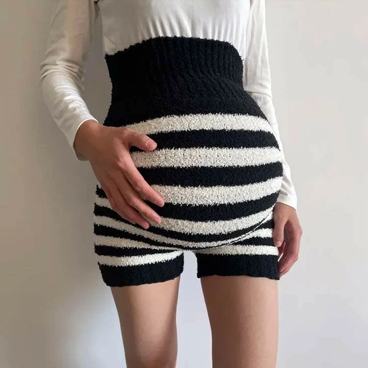 フィール08の腹巻きパンツ あったか レディース もこもこ マタニティ ロング丈 腹巻 パンツ 妊活 ウエストウォーマー ショートパンツ 妊婦 はらまき 冷えとり 冷え取り ハイウ ルームウェア 秋冬｜アングル3
