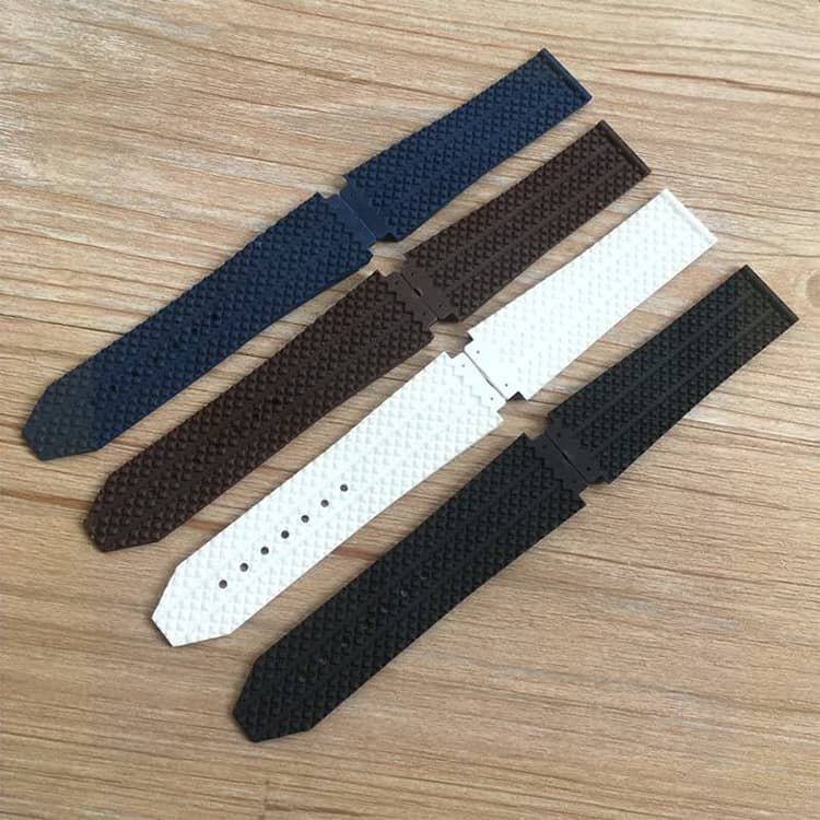 FEEL FEELの柔軟 ウブロ 通気性 対応 運動 交換ベルト ストラップ 防水 ラバー 非純正品 耐久性 シリコン スポーツ 腕時計バンド カスタム パーツ おしゃれ タイヤパターン 格子柄｜アングル3
