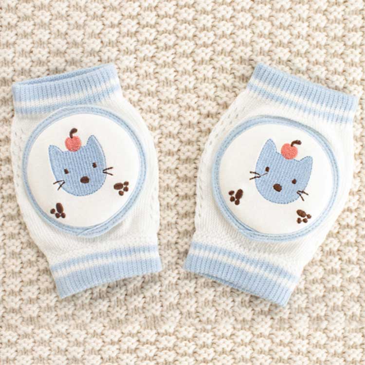 FEEL FEELのベビー 膝当て 赤ちゃんの膝を守る 膝パッド ひざあて 膝サポーター ニーパッド 肘パット 幼児用 肘当て 膝保護 ケガ防止 ハイハイ クッション 子供 可愛い 刺繍 2 1歳 0歳 ひざ当て｜アングル3