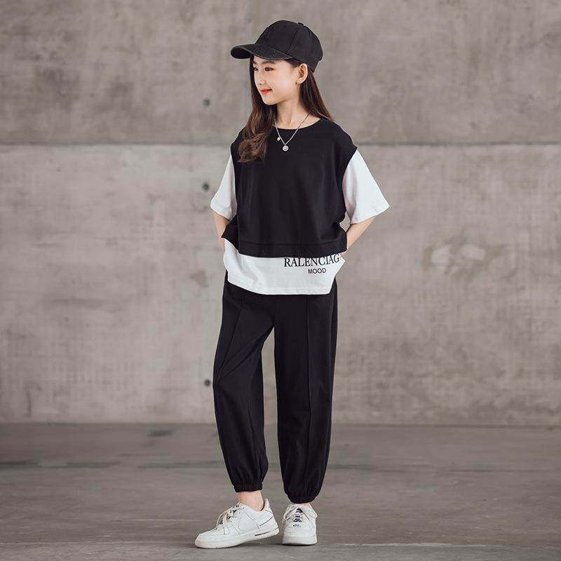 FEEL FEELの子供服 上下セット 女の子 ジャージ スウェット キッズ セットアップ 運動着 春夏 Tシャツ パンツ 韓国風 カジュアル ジップアップ｜アングル3