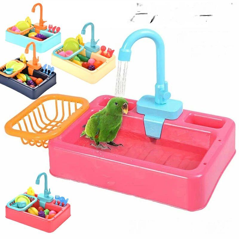 鳥用水浴び インコ用 水循環利用 ウズラ 遊園地 インコ 蛇口付き ペット用品 鳥用 インコシャワー 水遊び お風呂 オカメインコ 自動水浴び ピンク鸚鵡用品 文鳥 バードバス 小鳥用バスタブ 鳥の遊び場 可愛い インコおもちゃ 容器 四季適用 ペット遊宅