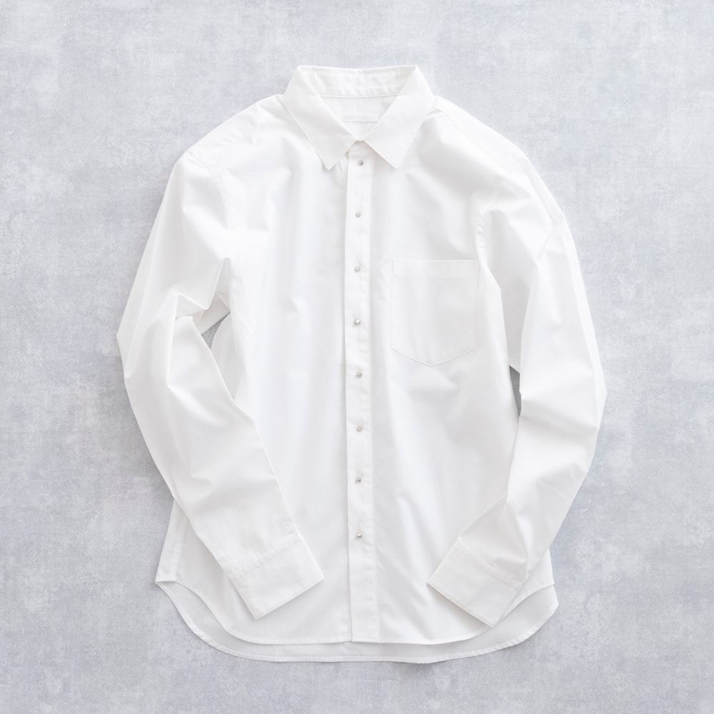 【SALE 40%OFF】 DISCOVERED FRONT STUD'S SHIRT (2色 WHITE/BLACK) DC-S17-SH-02 ディスカバード スタッズ シャツ デザインシャツ フライフロント 比翼 メンズ 送料無料