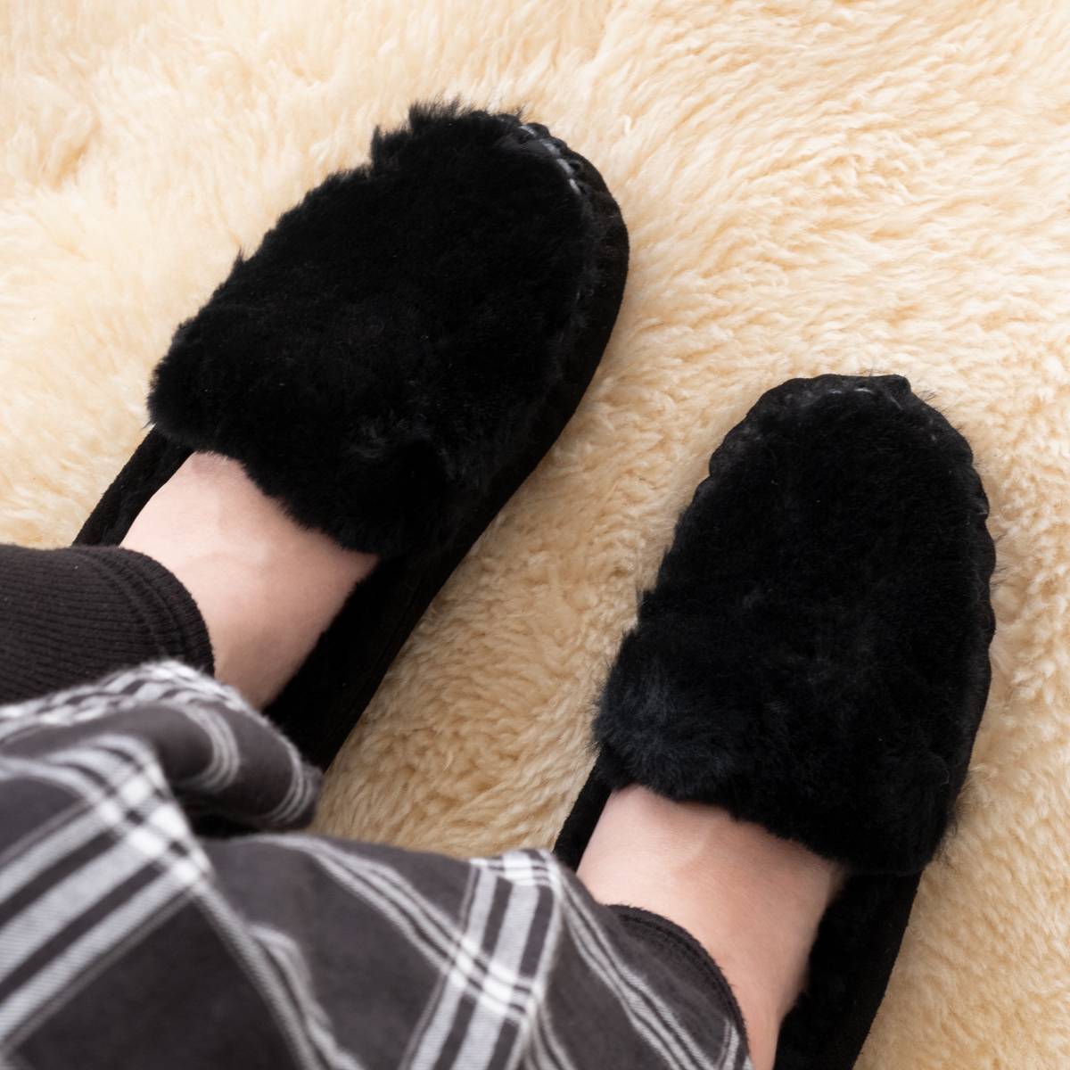 楽天FEEL EASY online【WOMEN'S】 EMU Australia Cairns Reverse Fur （4色） W11705 エミュ オーストラリア ケアンズ モカシン ムートンシューズ ムートン 靴 ウィメンズ レディース 定番 人気商品 送料無料