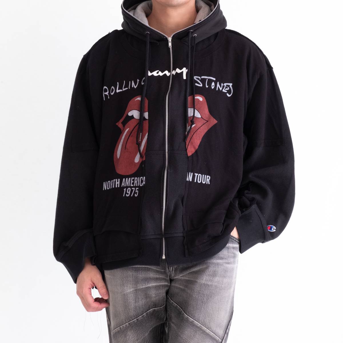 DISCOVERED BAND TEE SWEAT HOODIE (2型) DC-NS-CU-15 ディスカバード newsed ニューズド バンドT スウェット フーディー パーカー 古着 リメイク カスタム ユニセックス 日本製 送料無料