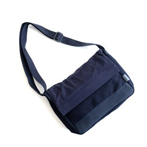 C6 RNA Messenger Bag 10 (Navy) C1668 シーシックス メッセンジャー CORDURA コーデュラ ナイロン バッグ ユニセックス 男女兼用 メンズ 送料無料