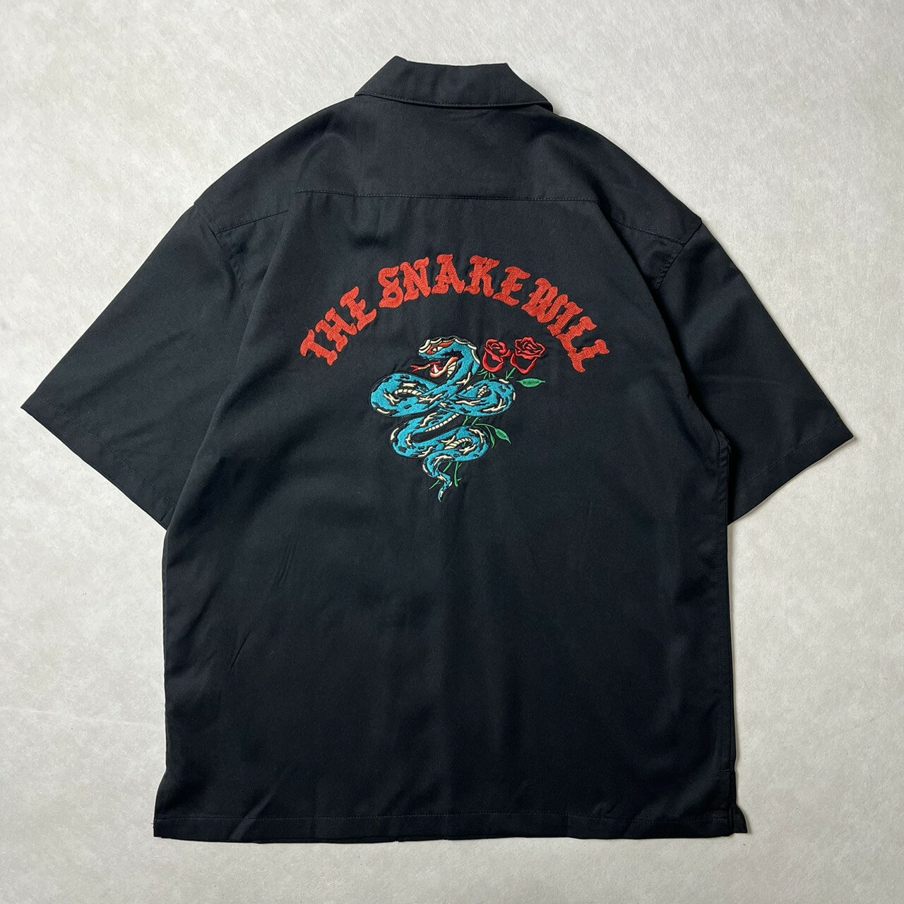 Rakuten - ALCARZA/BACK EMBROIDERY SHIRT SNAKE BLACK