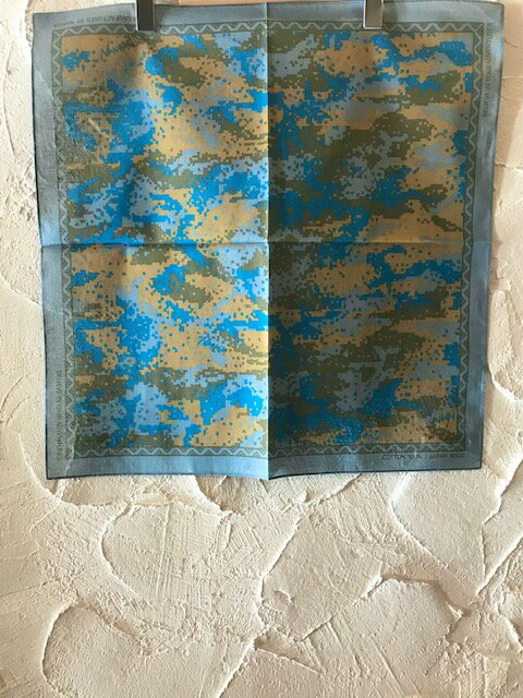 NANGA/ABSTRACT CAMO BANDANNA BLUE