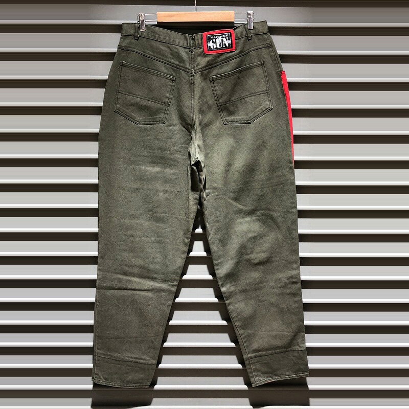 MACHINE GUN マシンガン デザイン バギー デニム パンツ テーパード 切り替え 刺繍 タック入り サイズ：W36 L32.5 ビッグサイズ オリーブ×レッド【中古】