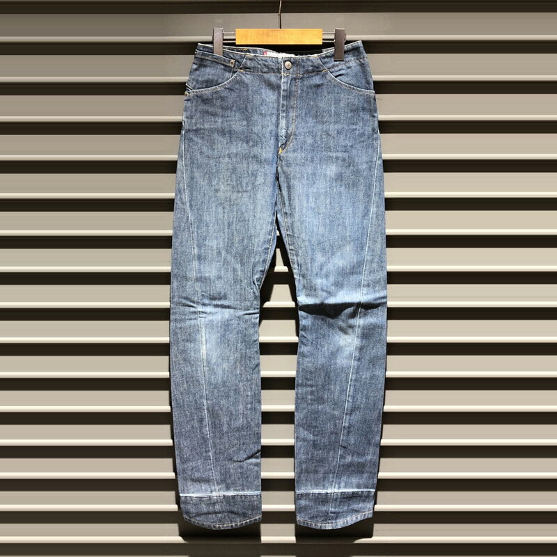 Levis エンジニアード ジーンズ ジーパン ボトムス W27 日本製 レディースサイズ 小さいサイズ