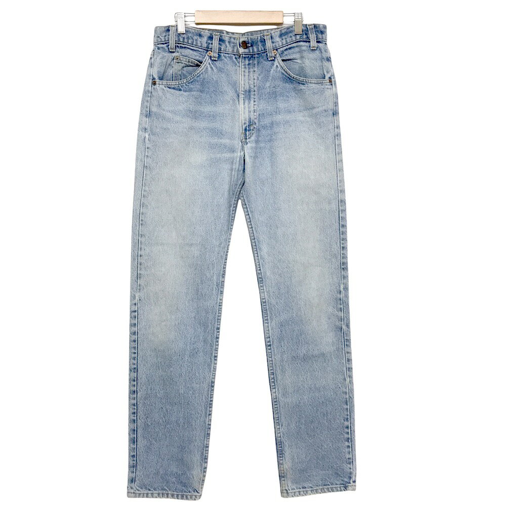 リーバイス Levi 039 s 40505-0214 デニムパンツ テーパード 色落ち MADE IN USA サイズ：W32 L33 ライトブルー 【Levis】 【古着】 古着 【中古】 中古 アメリカ製 mellow 【古着屋mellow楽天市場店】