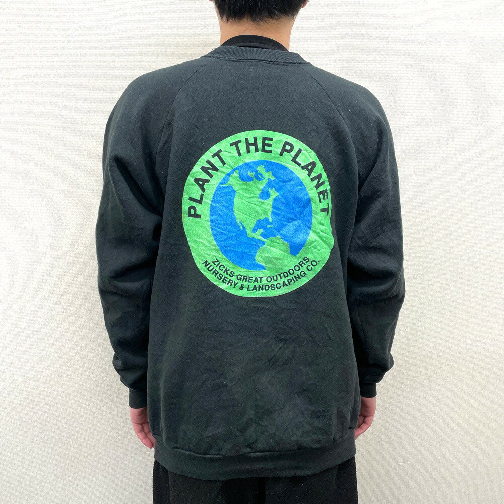 【中古】 フルーツオブザルーム FRUIT OF THE LOOM スウェット シャツ トレーナー 地球 プリント 長袖 サイズ：XXL ブラック MADE IN U.S.A 古着 中古 mellow あす楽対応 古着屋mellow楽天市場店