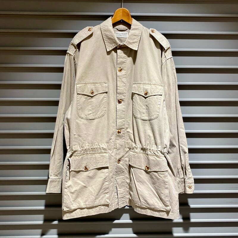 バナナ リパブリック BANANA REPUBLIC SAFARI & TRAVEL サファリ ジャケット 長袖 サイズ：メンズ XL相当 ビッグサイズ ベージュ【中古】